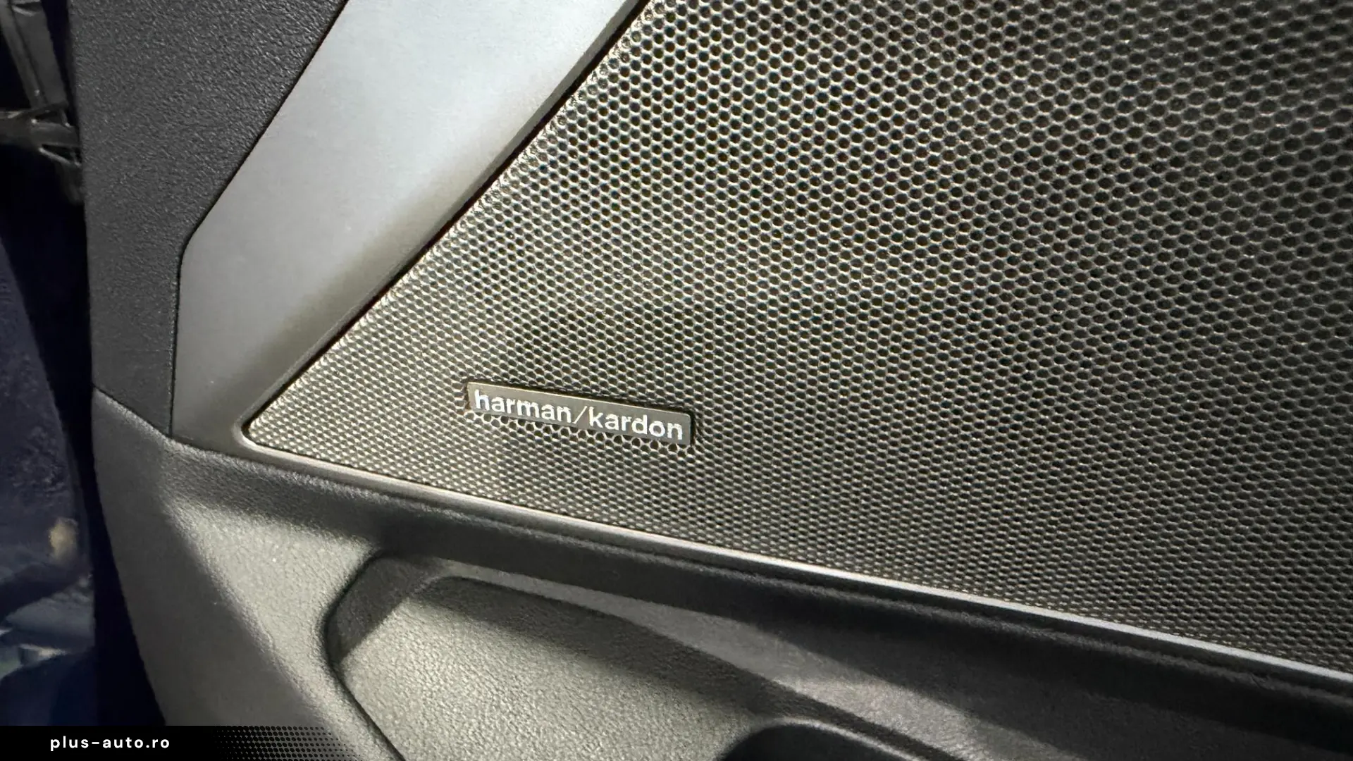 BMW 330e AT PHEV