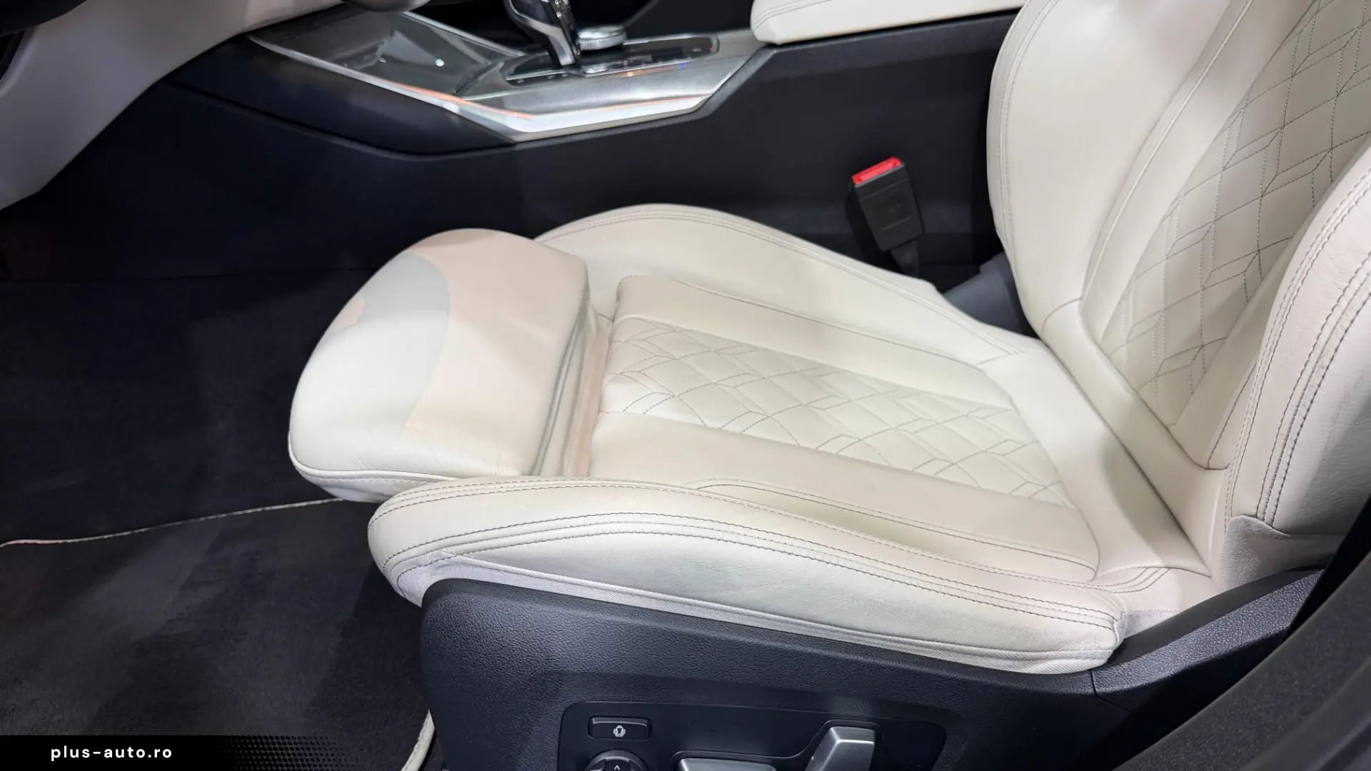 BMW 330e AT PHEV