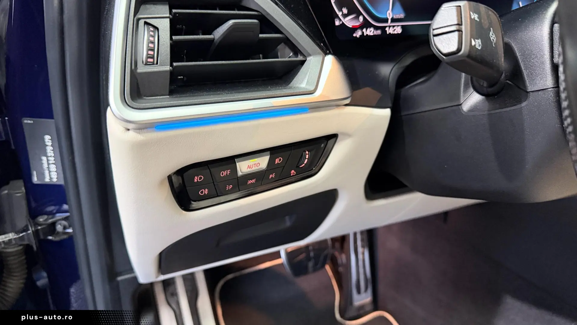 BMW 330e AT PHEV