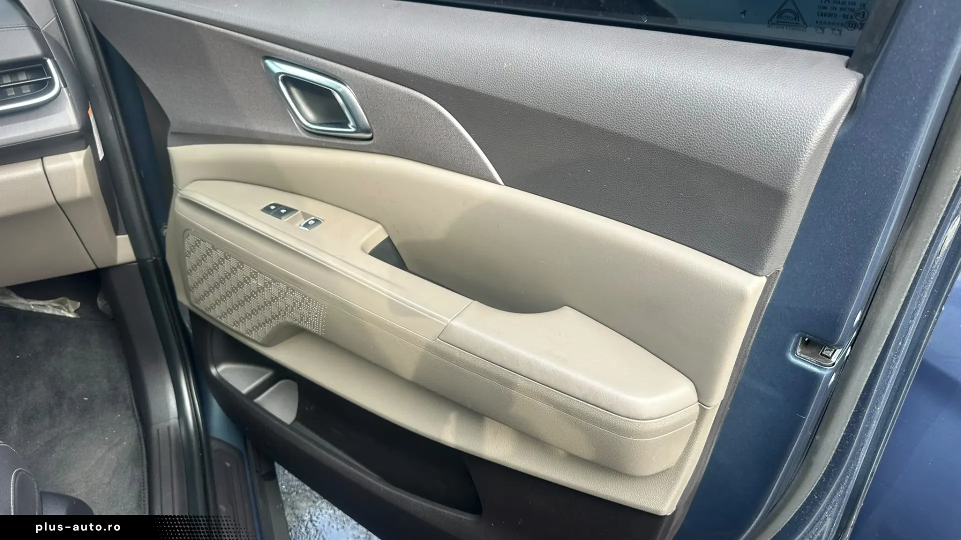 KIA Carnival Hybrid Noblesse Garantie 36 luni 360 Piele Tva