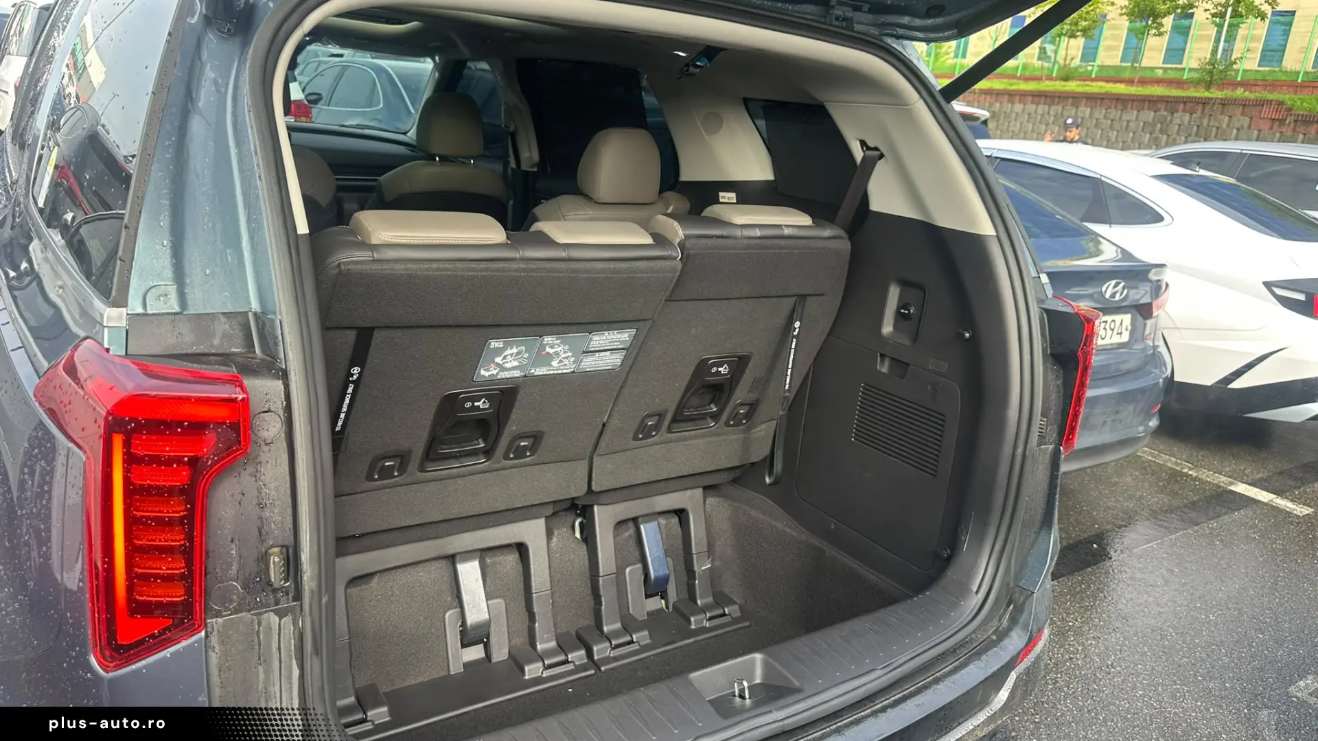 KIA Carnival Hybrid Noblesse Garantie 36 luni 360 Piele Tva