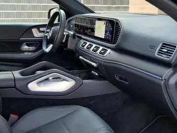MERCEDES-BENZ GLE Coupe 400e 4M