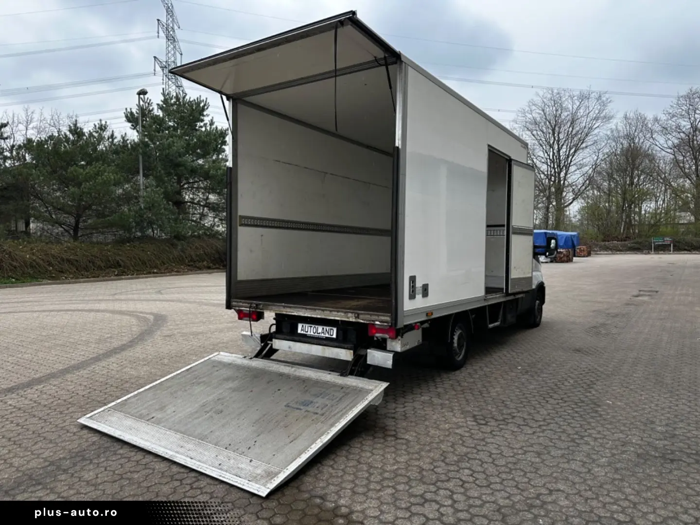 IVECO Daily 35S14 2.3D Koffer el.hydr.Ladebordwand