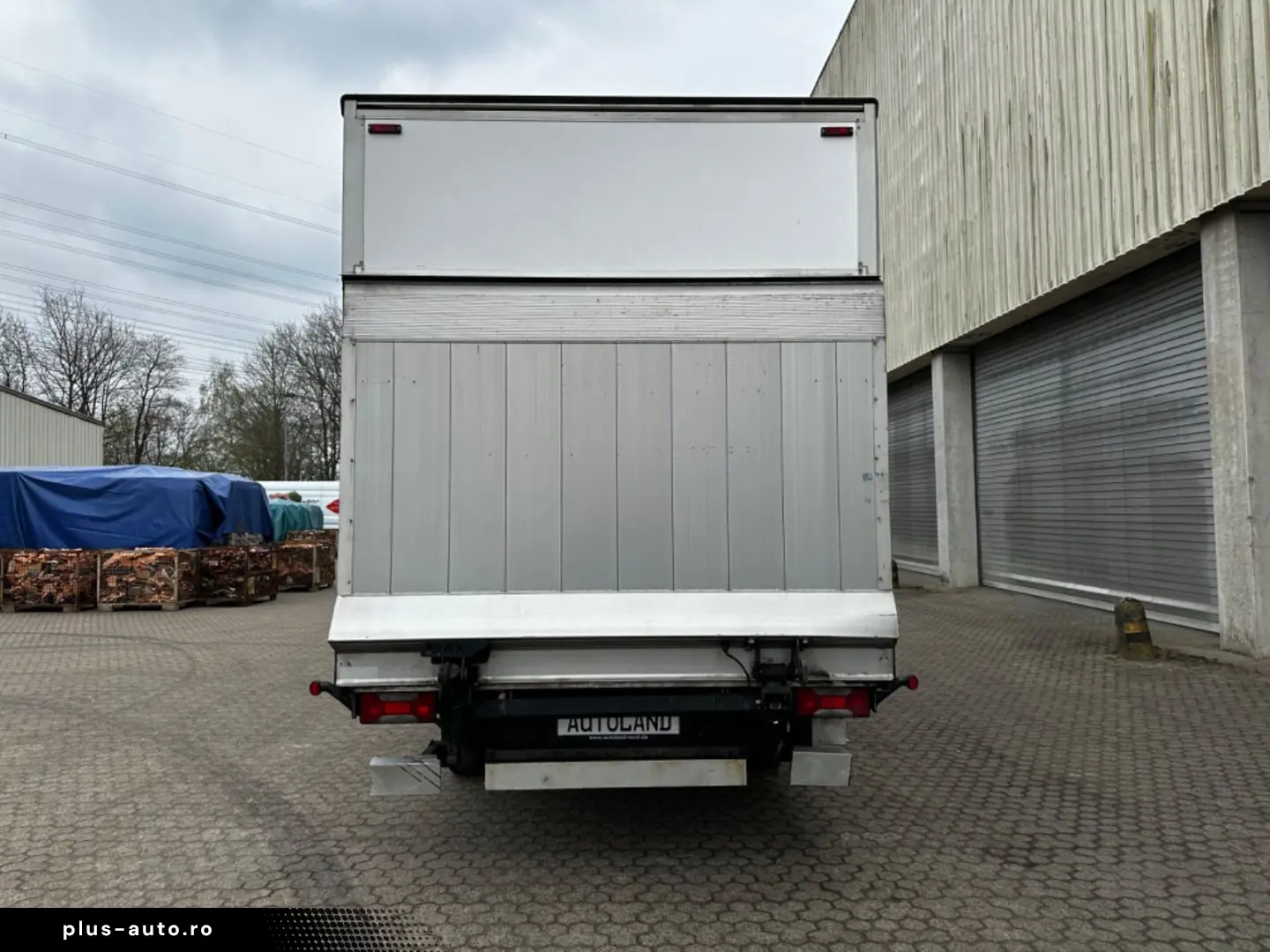 IVECO Daily 35S14 2.3D Koffer el.hydr.Ladebordwand