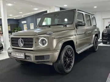 MERCEDES-BENZ G 400 d 9G AMG 20 OLIVE MAGNO NIGHT MA…