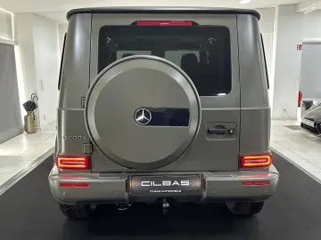 MERCEDES-BENZ G 400 d 9G AMG 20 OLIVE MAGNO NIGHT MA…