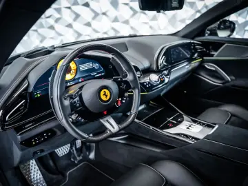 FERRARI Purosangue NOVITEC ESTESO  Carbon  Lift  Pano