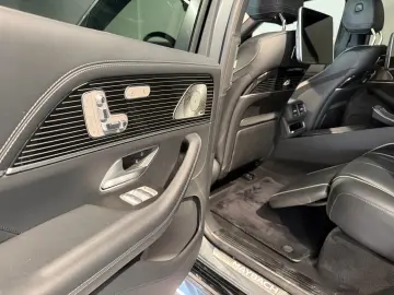 MERCEDES-BENZ GLS 600  4Matic Maybach