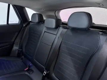 Mercedes-Benz GLC 400 e 4MATIC AMG Line Night