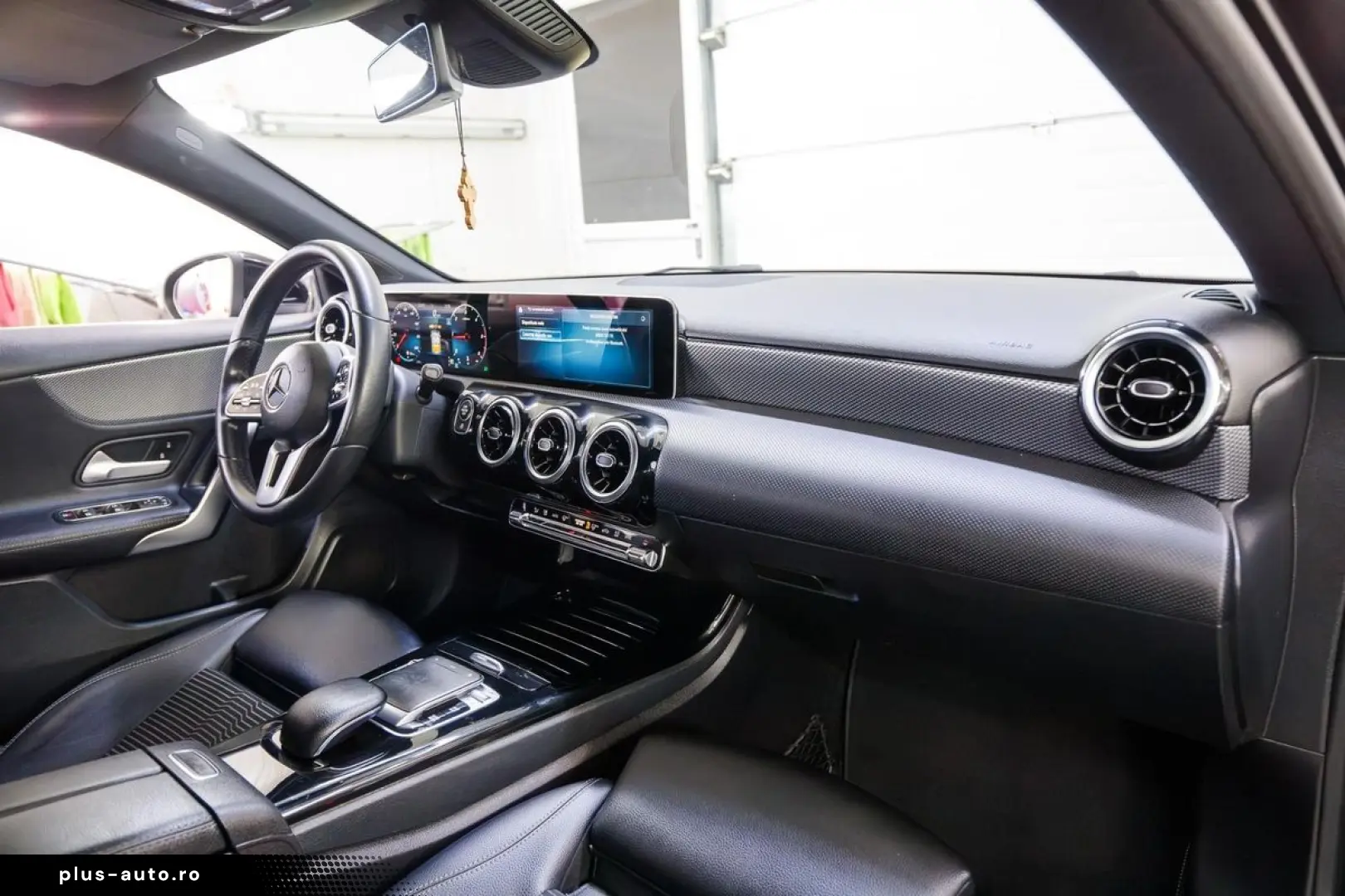 Mercedes-Benz A-180