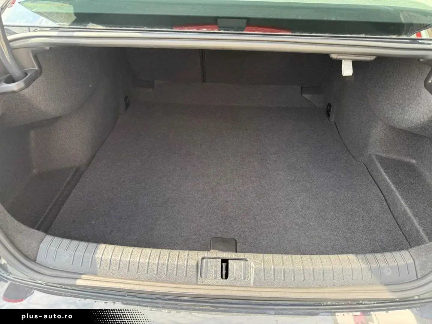 Volkswagen Passat 2.0 TDI 150HP Advance