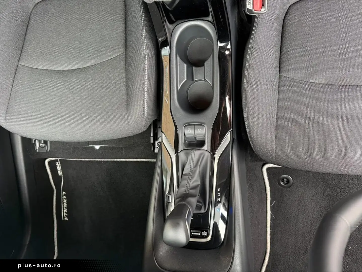 Toyota Corolla Sdn 1.8 Hyb Dynamic