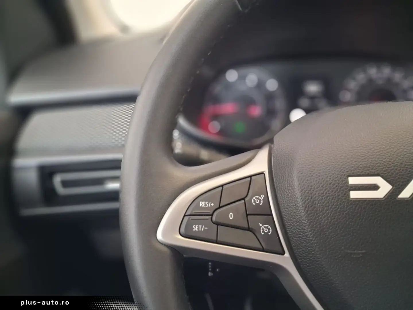Dacia Sandero automat aproape nou 3490 km reali 2024
