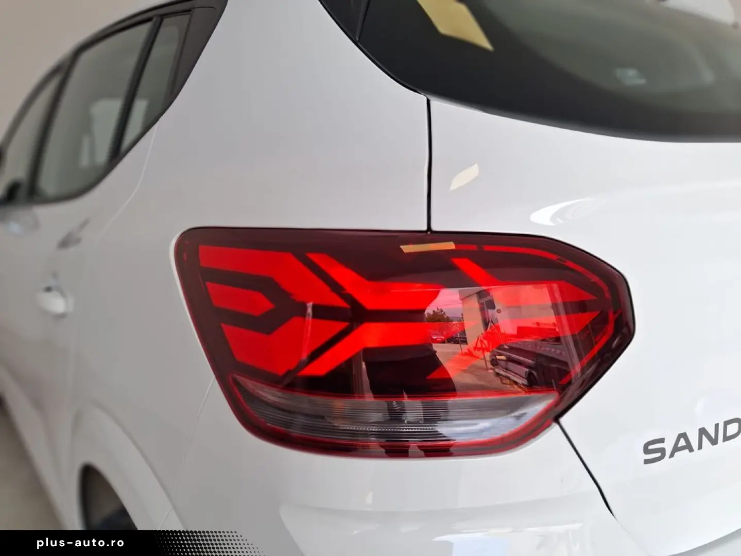 Dacia Sandero automat aproape nou 3490 km reali 2024