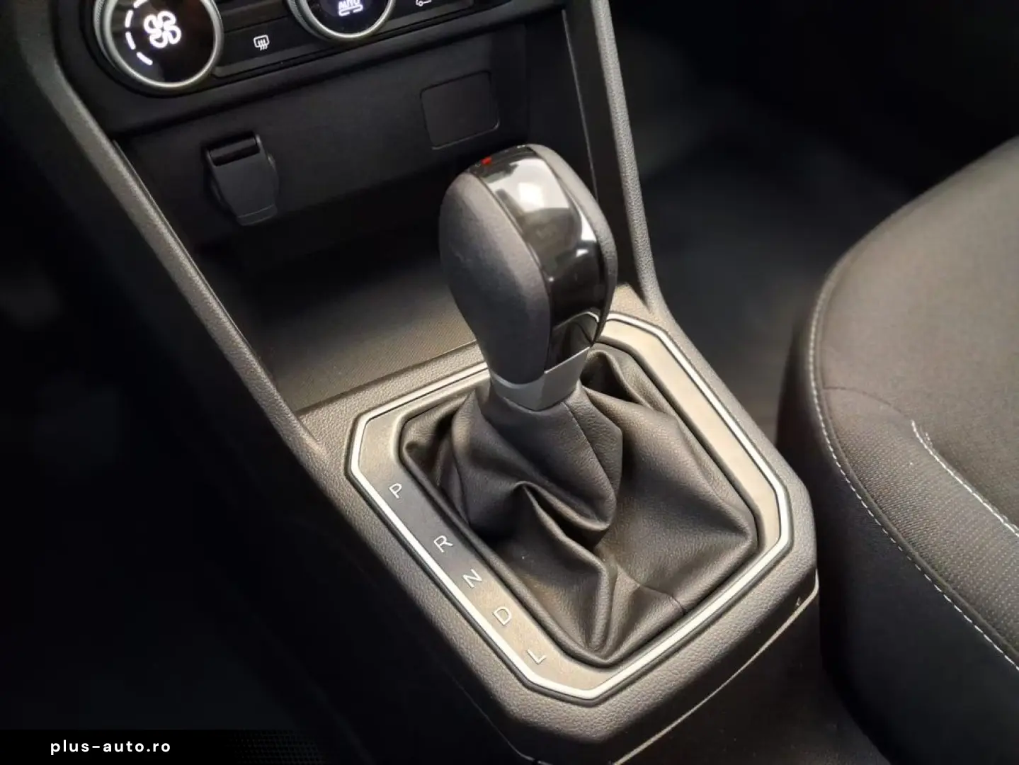Dacia Sandero automat aproape nou 3490 km reali 2024
