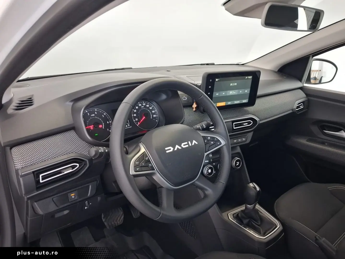 Dacia Sandero automat aproape nou 3490 km reali 2024