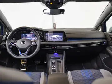 Volkswagen Golf R 2.0 TSI 4MOTION Performance