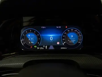 Volkswagen Golf R 2.0 TSI 4MOTION Performance