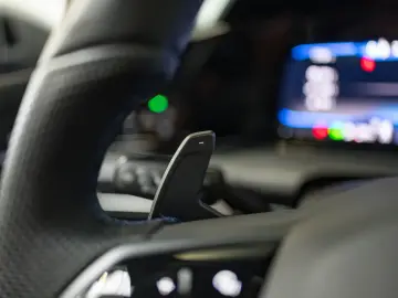Volkswagen Golf R 2.0 TSI 4MOTION Performance