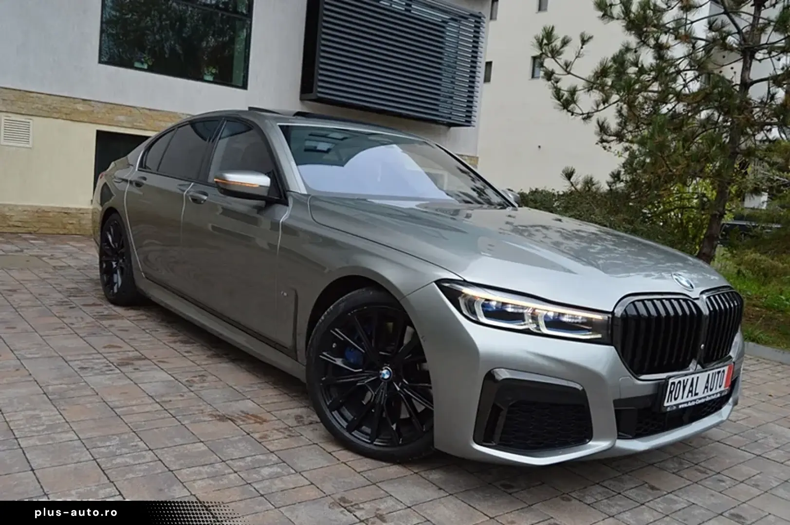BMW 730