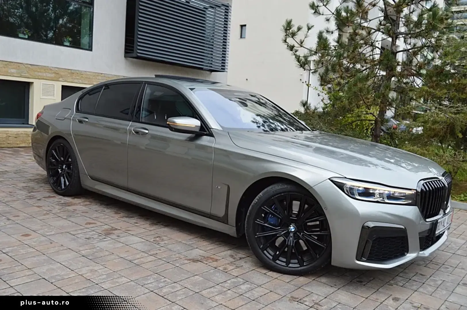 BMW 730