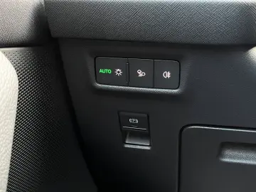 SKODA Kodiaq 1.5 TSI mHEV 7-Sitzer DSG ViCo SHZ LED