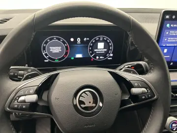 SKODA Kodiaq 1.5 TSI DSG Selection LED