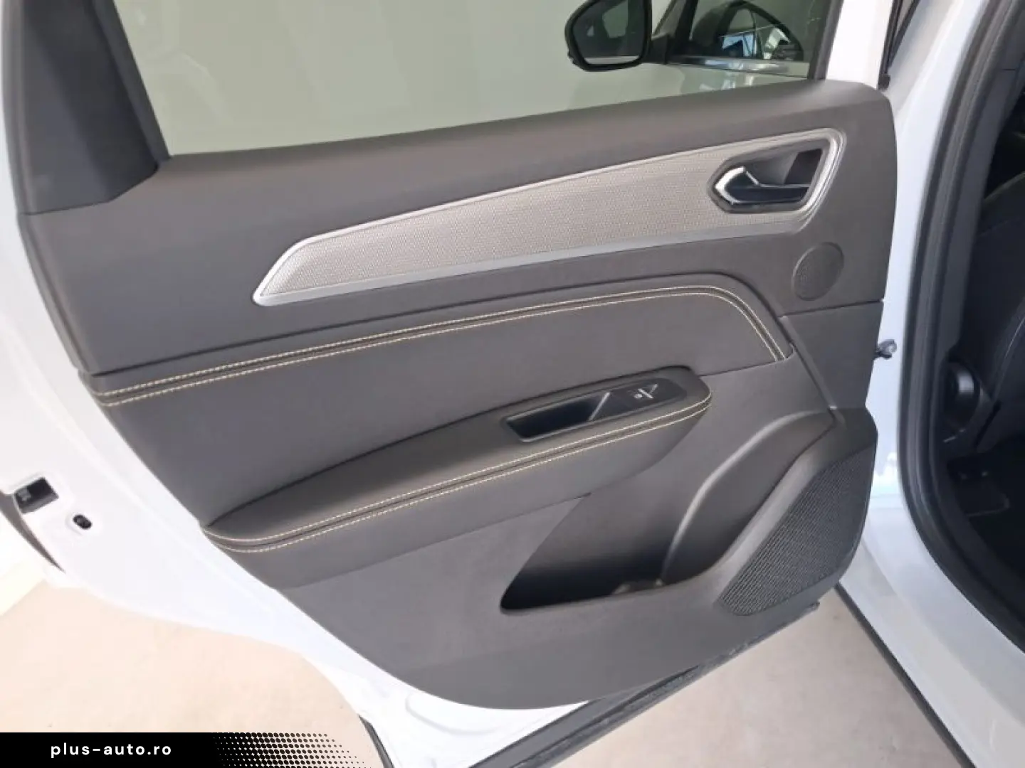 RENAULT ARKANA 1.3 TCe MHEV 140 techno EDC