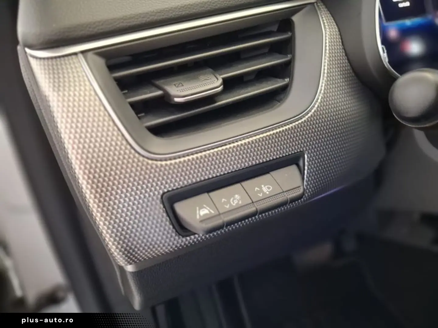 RENAULT ARKANA 1.3 TCe MHEV 140 techno EDC