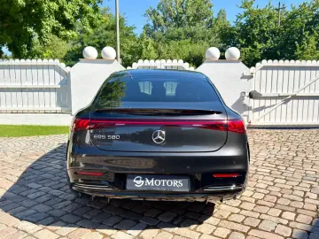 MERCEDES-BENZ EQS 580 4Matic  Hyperscreen Massage 36…