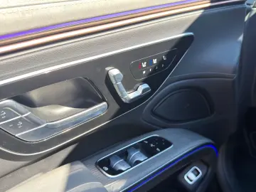 MERCEDES-BENZ EQS 580 4Matic  Hyperscreen Massage 36…