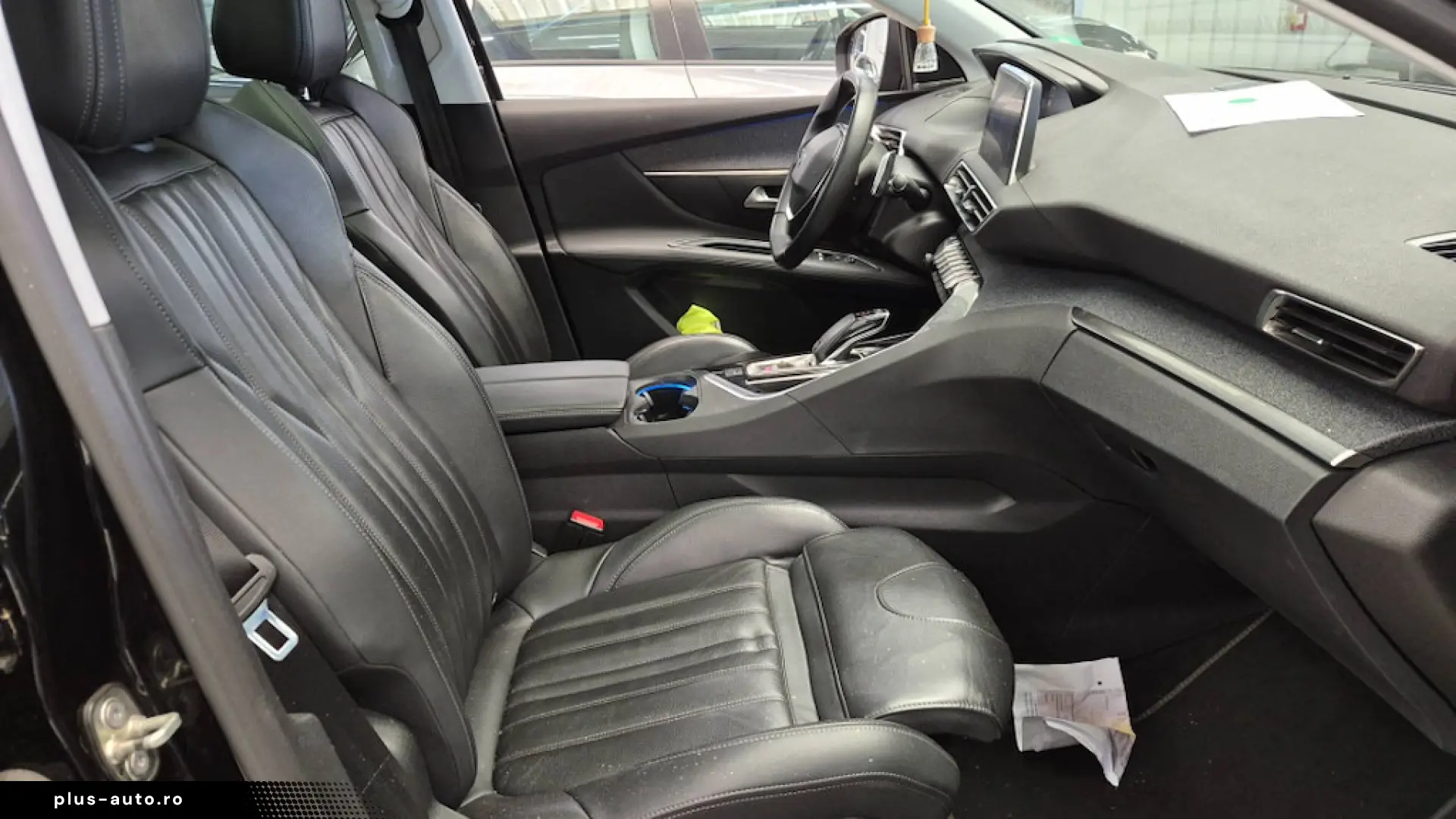 Peugeot 3008 Garantie 36 luni LED Piele TVA