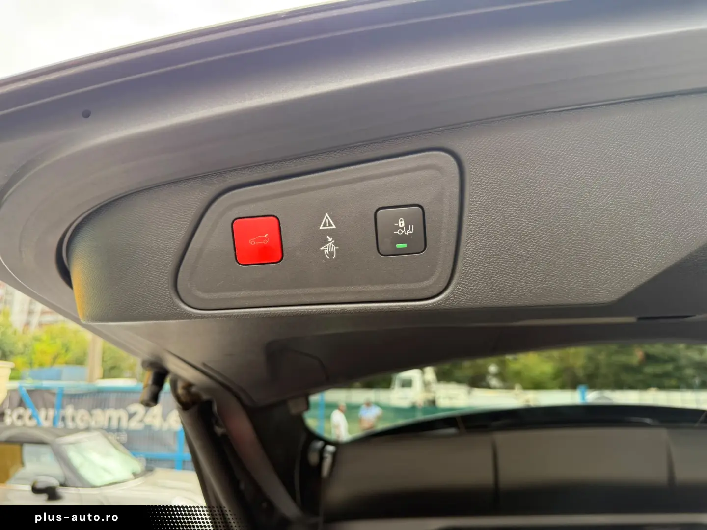 Peugeot 3008 Garantie 36 luni LED Piele TVA