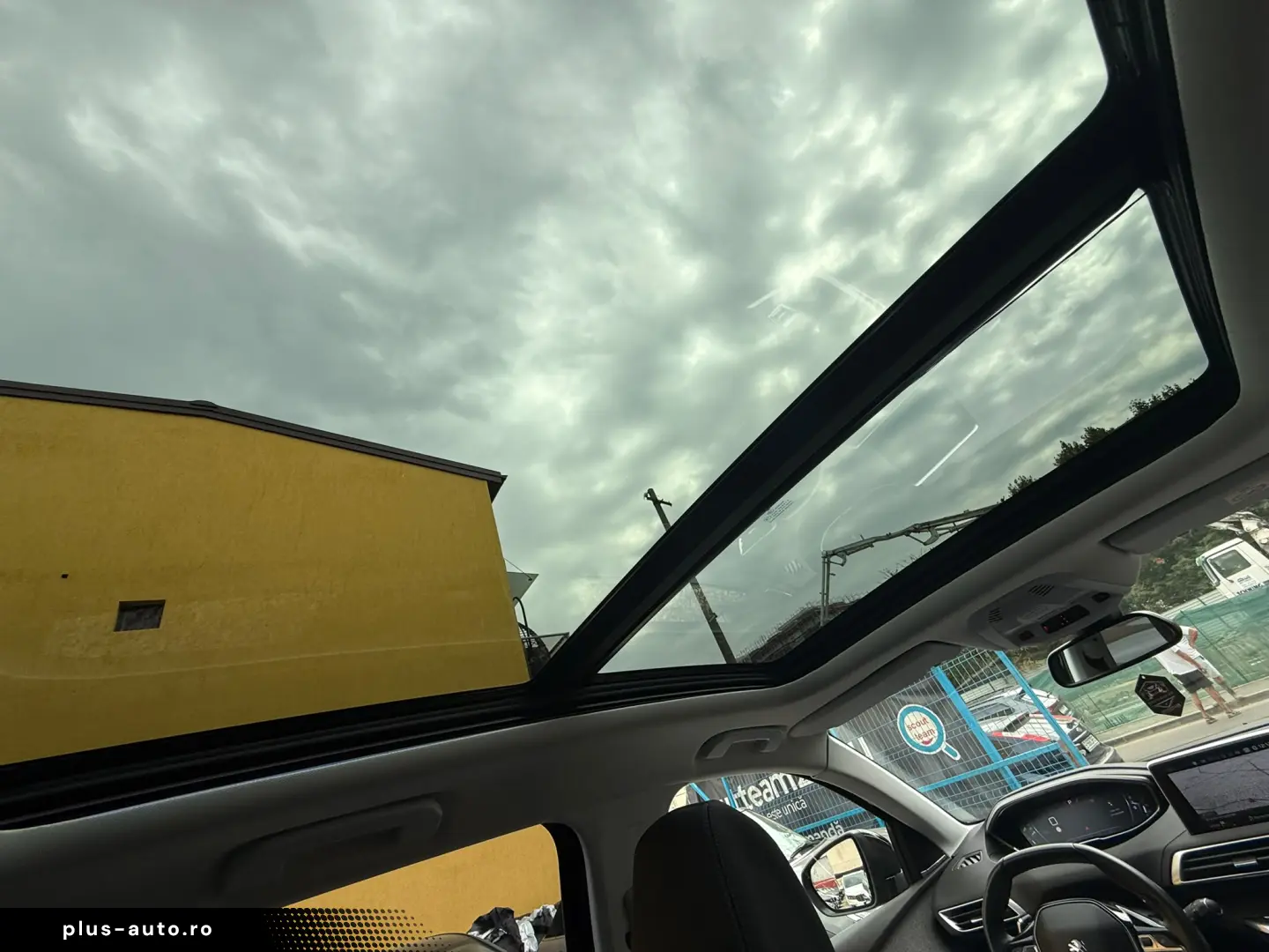 Peugeot 3008 Garantie 36 luni LED Piele TVA