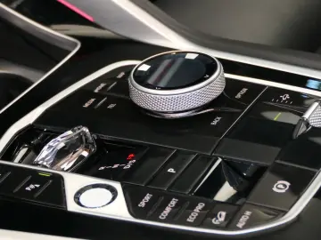 BMW X6 30 d xDrive M Sport SKY-Lounge LASER 22  AIR