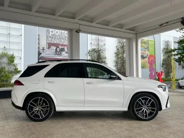 Mercedes-Benz GLE 450 d 4M AMG Line Pano Distronic Camera