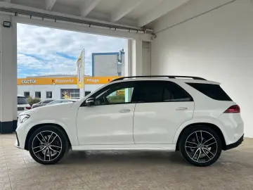 Mercedes-Benz GLE 450 d 4M AMG Line Pano Distronic Camera