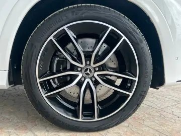 Mercedes-Benz GLE 450 d 4M AMG Line Pano Distronic Camera