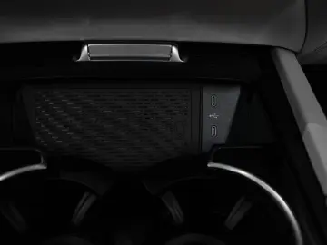 Mercedes-Benz GLE 450d 4MATIC AMG AIR DIST PANO BURM AHK
