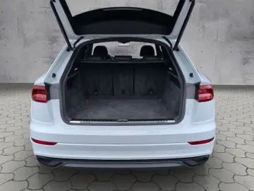 AUDI Q8 50 TDI quattro STH AHK PANO B&O