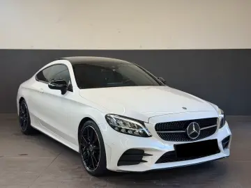 Mercedes-Benz C 300d Coupé AMG Line Plus Pano