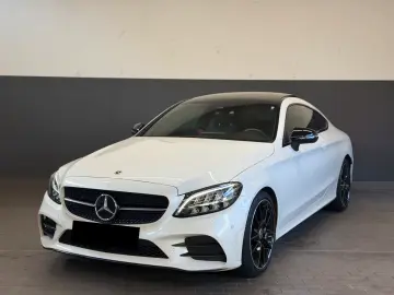 Mercedes-Benz C 300d Coupé AMG Line Plus Pano
