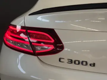 Mercedes-Benz C 300d Coupé AMG Line Plus Pano