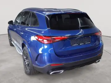 MERCEDES-BENZ GLC 300d 4M-AMG Burmester 360 Keyless