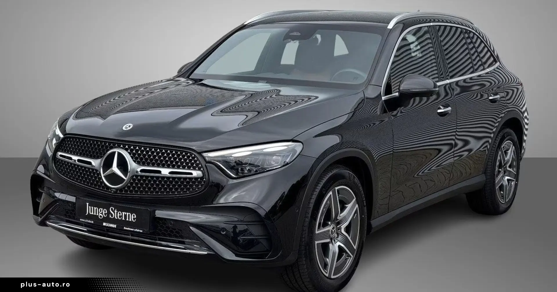 MERCEDES-BENZ GLC 200 4M AMG Line Carbon 360 Kam.