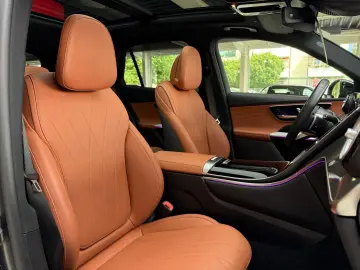 MERCEDES-BENZ GLC 220 d 4M AMG PremiumPlus MAGNO Pano HuD