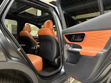 MERCEDES-BENZ GLC 220 d 4M AMG PremiumPlus MAGNO Pano HuD