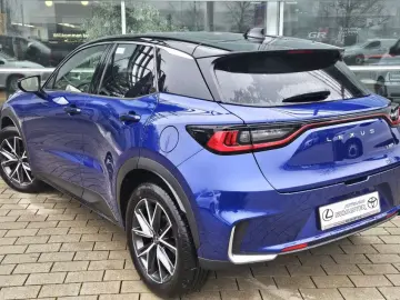 Lexus LBX FWD Emotion