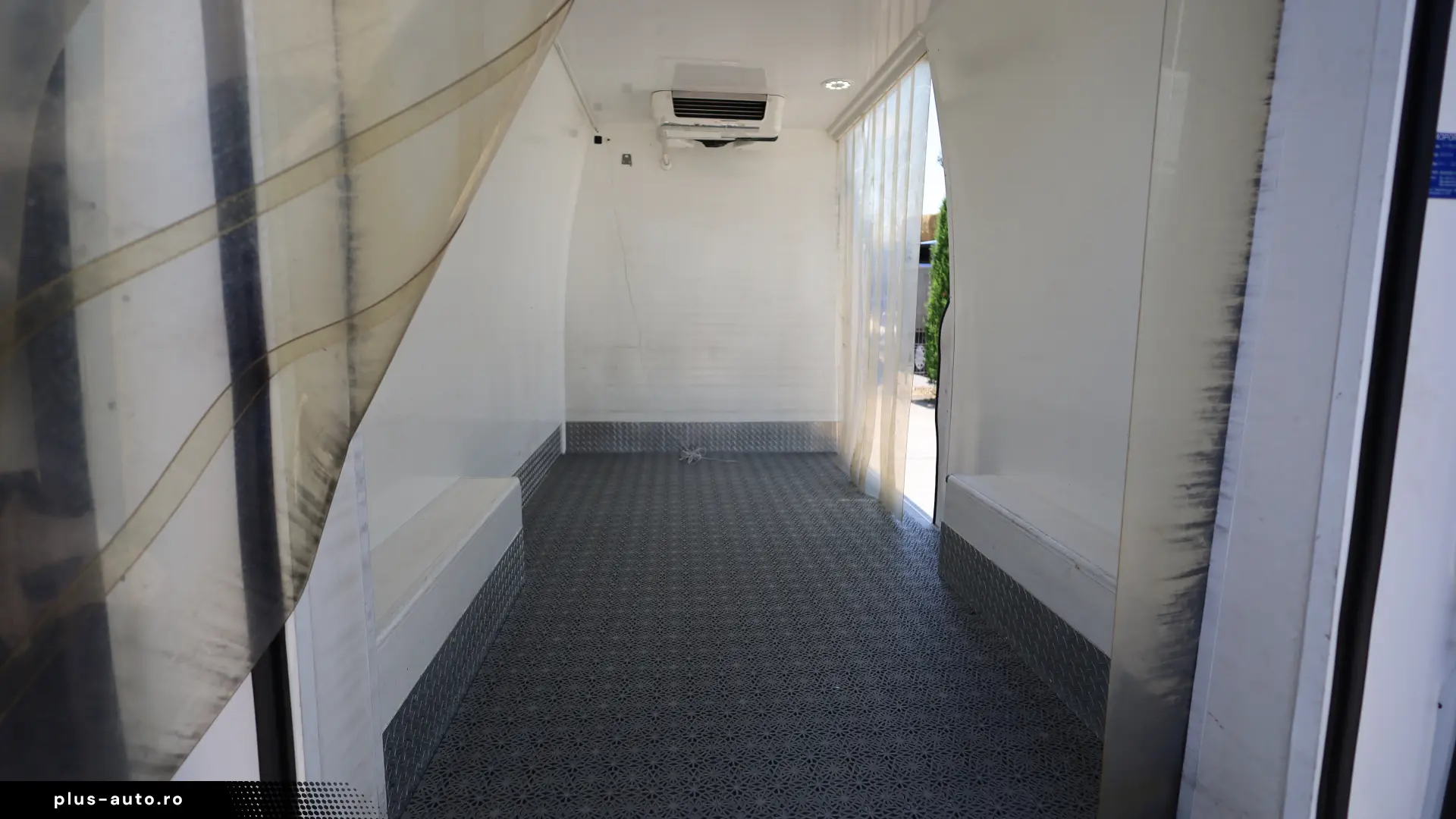 Mercedes-Benz Sprinter Frigo L2H2 2.2D 142 CP