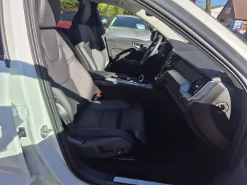 VOLVO XC60 T6 AWD